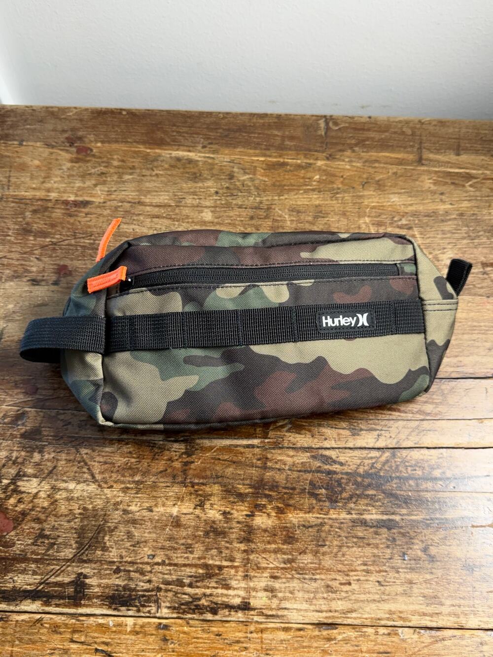 Hurley‎ Camo Shaving Kit